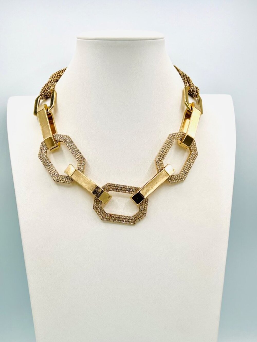 Shut Eye TV Wardrobe Gold Rhinestone Link Necklace COA Statement